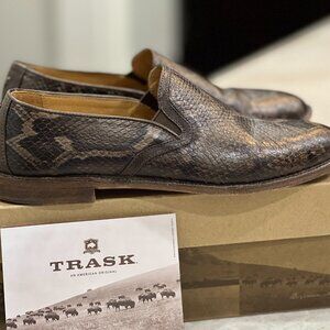 Trask Calfskin Loafers. Sz 8.5 M. Brown Snakeskin Print